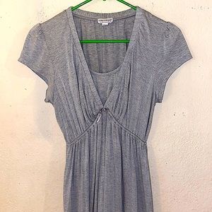 A pea in the pod maternity dress